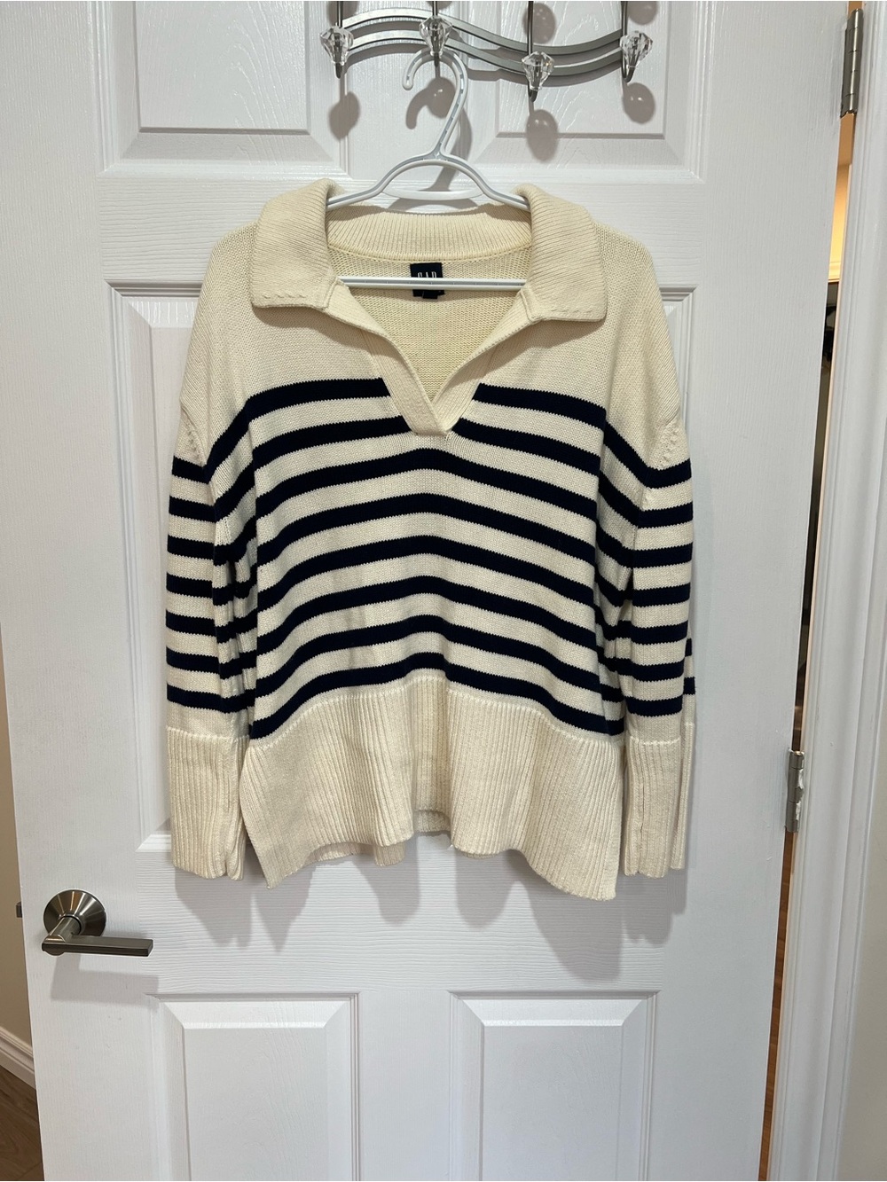 GAP 100% Cotton Striped Collared Sweater Cream Navy Size M Oversized - Picture 2 of 6